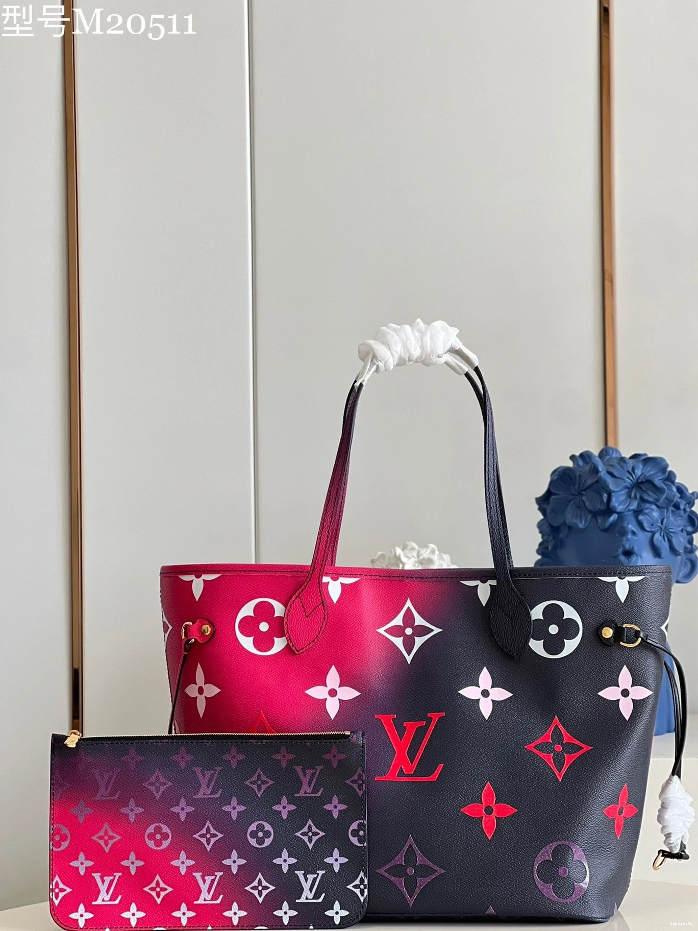 VUITTON MM NEVERFULL LOUIS 0104